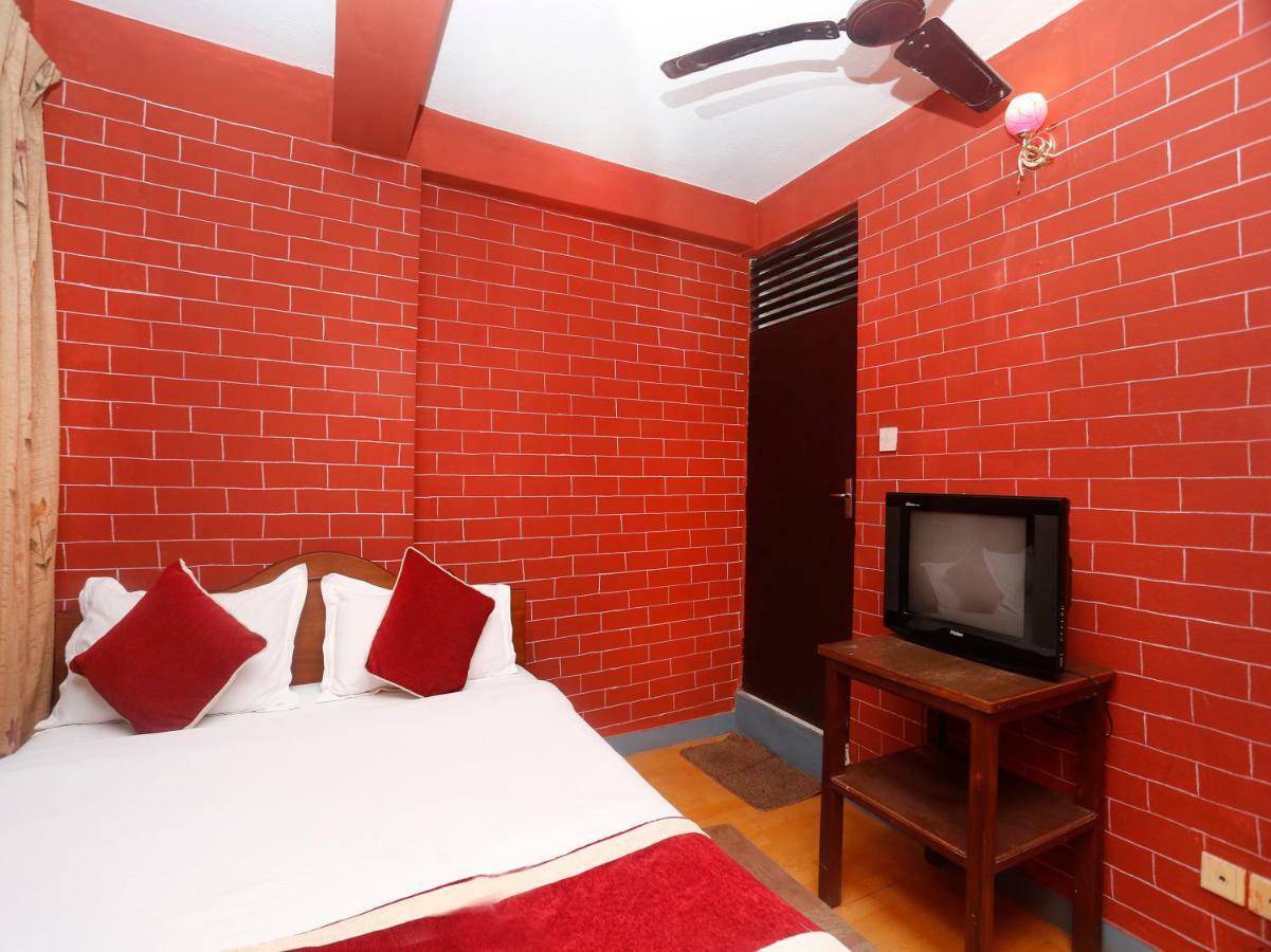 Spot On 497 Hotel Potala Thapathali Экстерьер фото