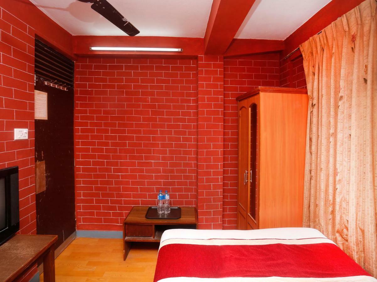 Spot On 497 Hotel Potala Thapathali Экстерьер фото