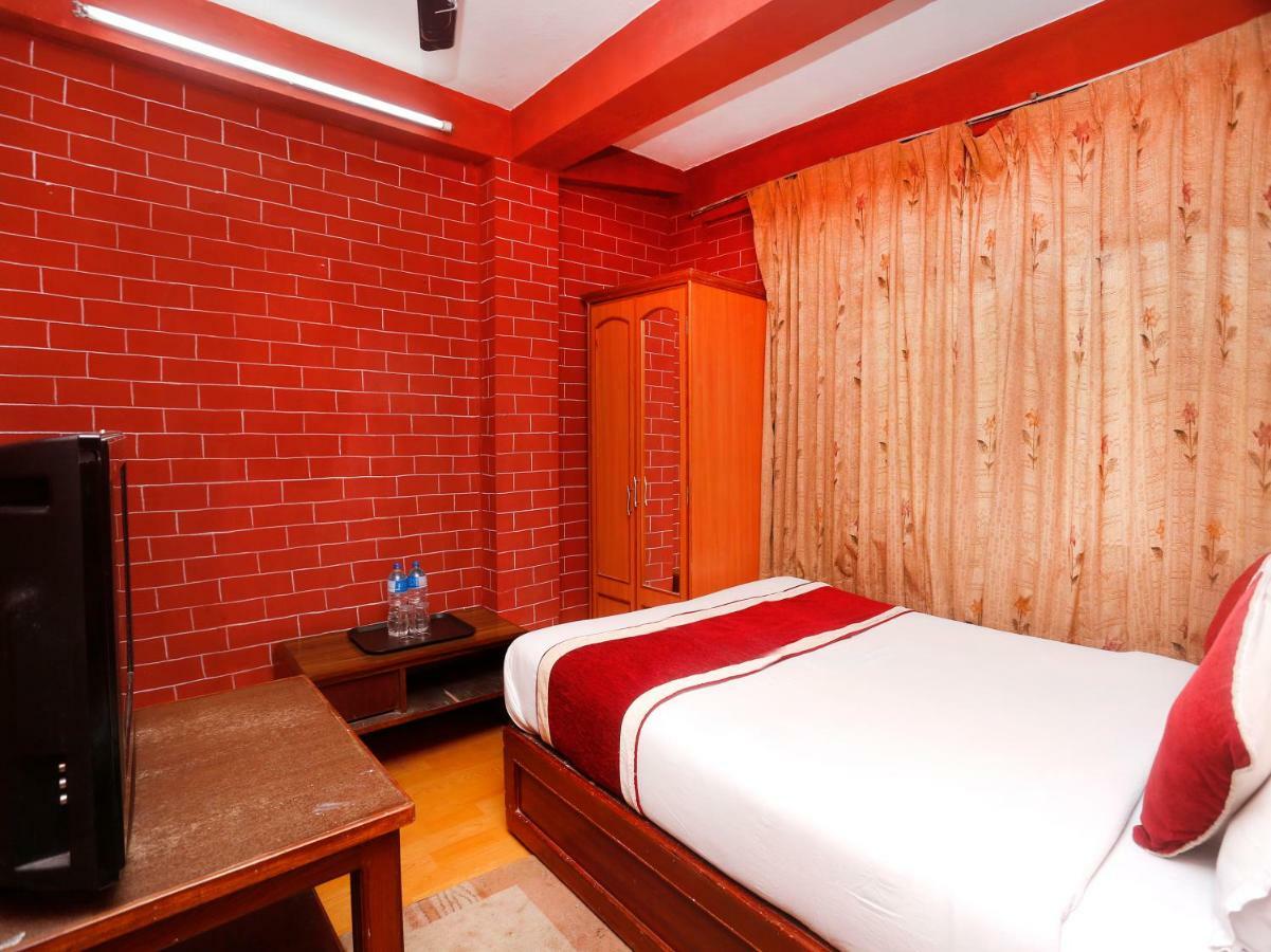 Spot On 497 Hotel Potala Thapathali Экстерьер фото